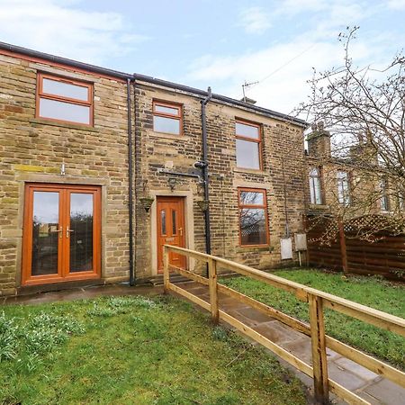 Moscow Mews Villa Bradford  Eksteriør bilde