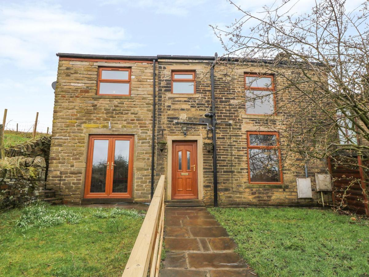 Moscow Mews Villa Bradford  Eksteriør bilde